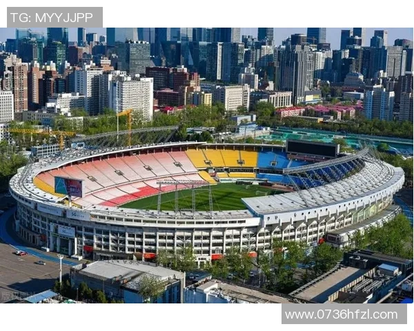 北京地铁推出国安联名车厢展现足球文化与城市精神的完美结合